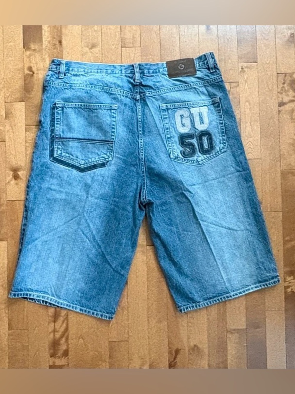 Vintage G-Unit Clothing Co. Baggy
Denim Jorts